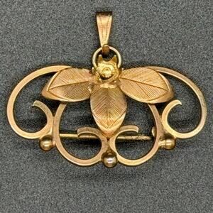 Beautiful Vintage-style bee brooch